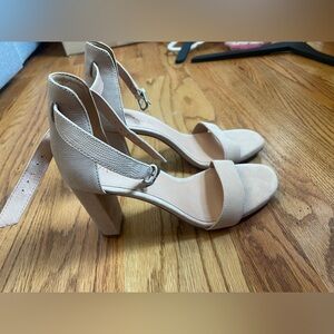 Madewell Nude Block heels NWOT size 7 leather upper